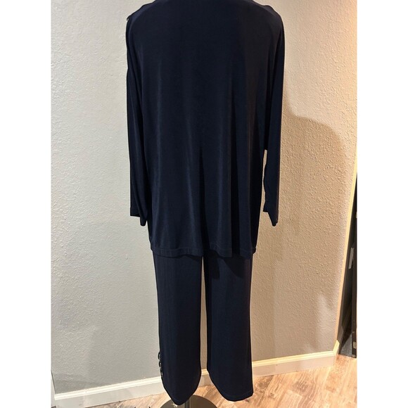 Chico’s Travelers Women’s NWT 2Pc Set Size 3/XL Top+Size 1/M Pants Grommet Navy - Picture 6 of 10